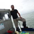 damien sur son bateau